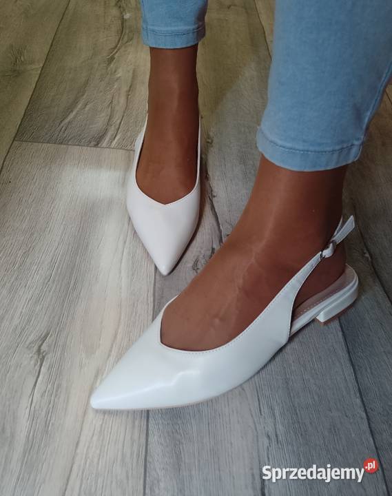 3940 Leather Białe baleriny wieczorowe z odkrytą inna sprzedam