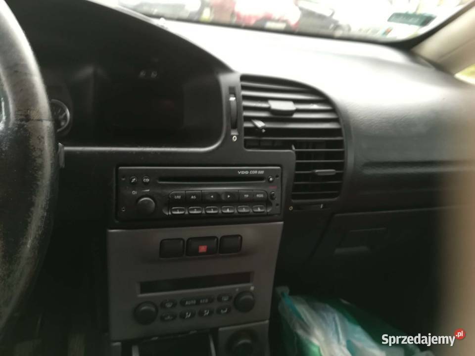 Sprzedam Opel Zafira Rok produkcji 2003