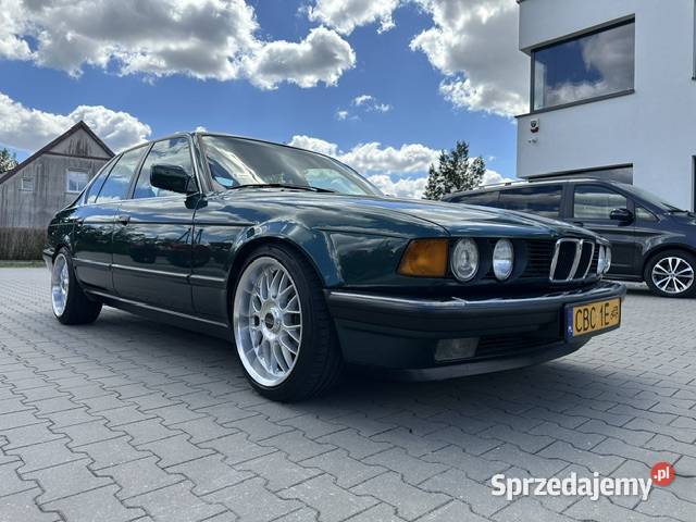 BMW E32 735i zarejestrowany na zabytek automatyczna Samochody osobowe Bydgoszcz