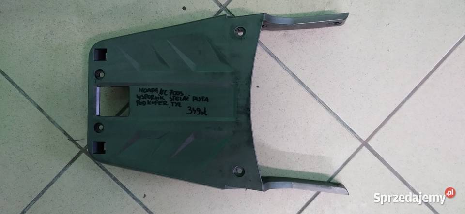Wspórnik Stelaż Płyta pod kufer tył Honda NC Części i akcesoria motocyklowe