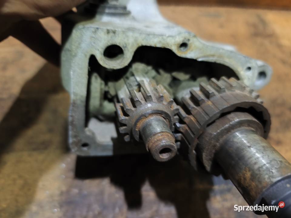 Skrzynia biegów Royal Enfield nie bsa ajs Skrzynie biegów Radgoszcz sprzedam