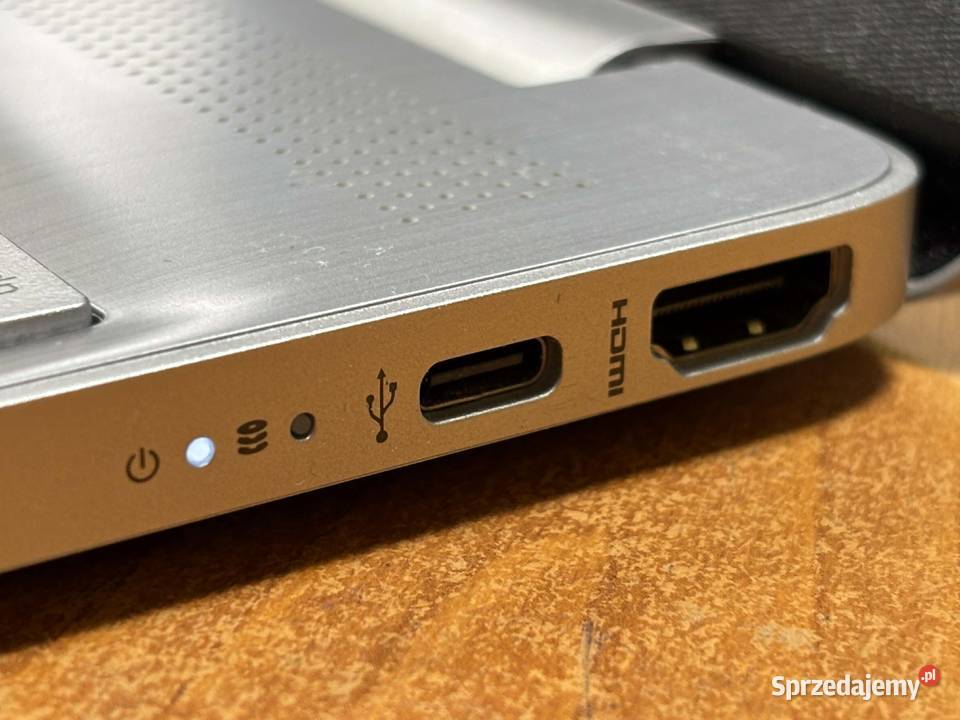 Laptop HP 15seq3189nw AMD Ryzen 5 16GB RAM 512GB