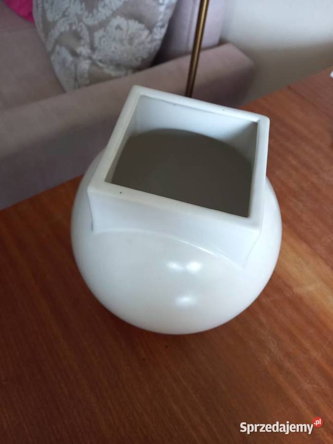 wazon biały ceramiczny minimalistyczny design Gdańsk