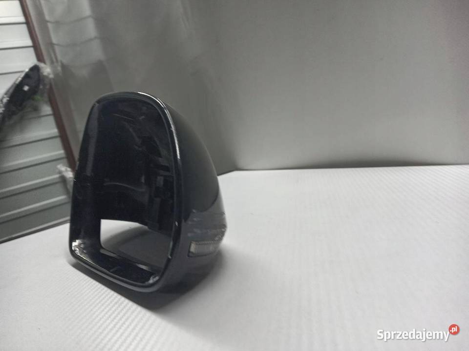 OBUDOWA LUSTERKA PRAWA AUDI A4 B9 8W0857428 wielkopolskie