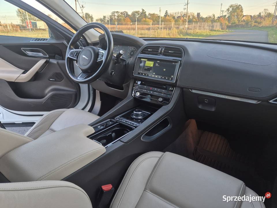 Jaguar FPace 2019 wer PRESTIGE nowe opony stan Żórawina