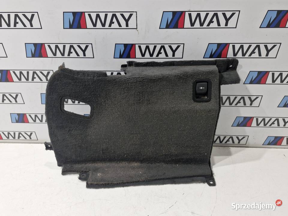 7050364 BMW 5 E61 TAPICERKA BOCZEK BAGAŻNIKA