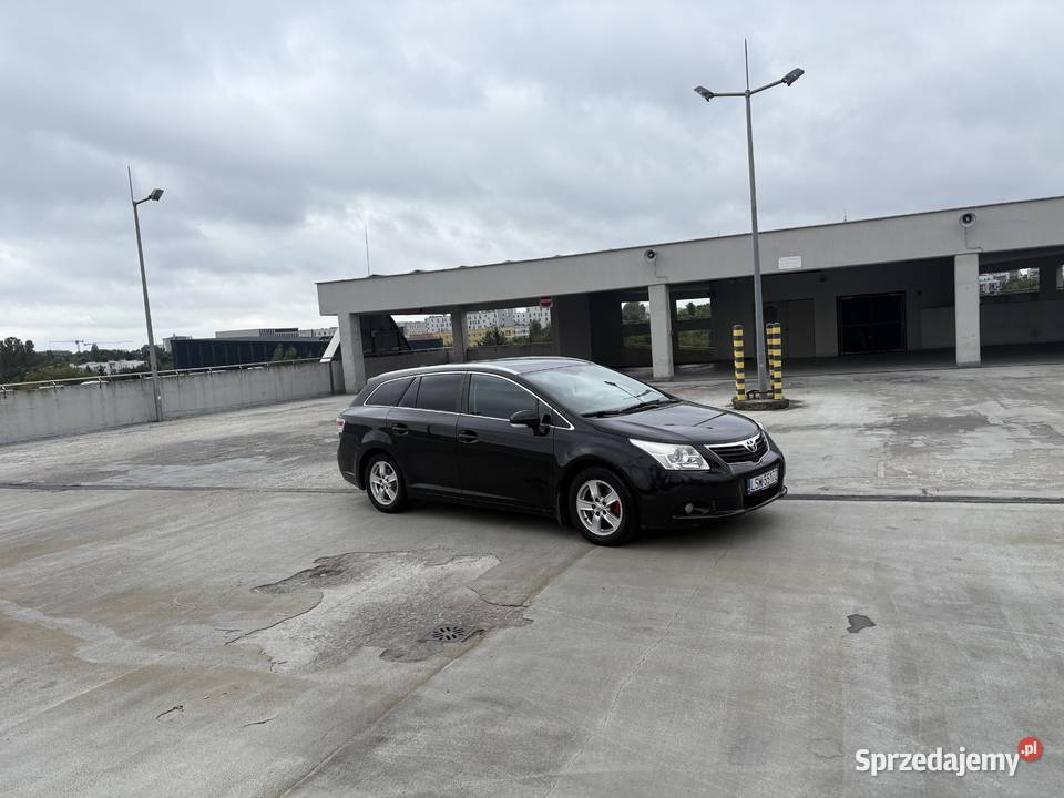 Toyota Avensis Świdnik sprzedam