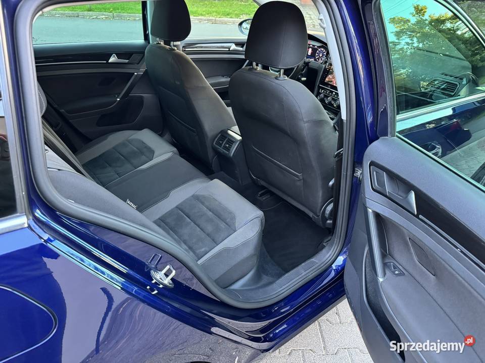 Volkswagen Golf 16 TDI Lift Virtual Cockpit wielofunkcyjna kierownica