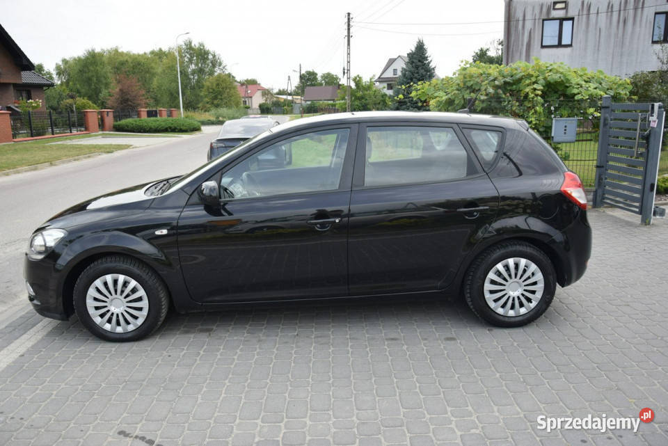 Kia Ceed 14B Klima Grzane Fotele 2011r 141 nieuszkodzony Majdan Sieniawski