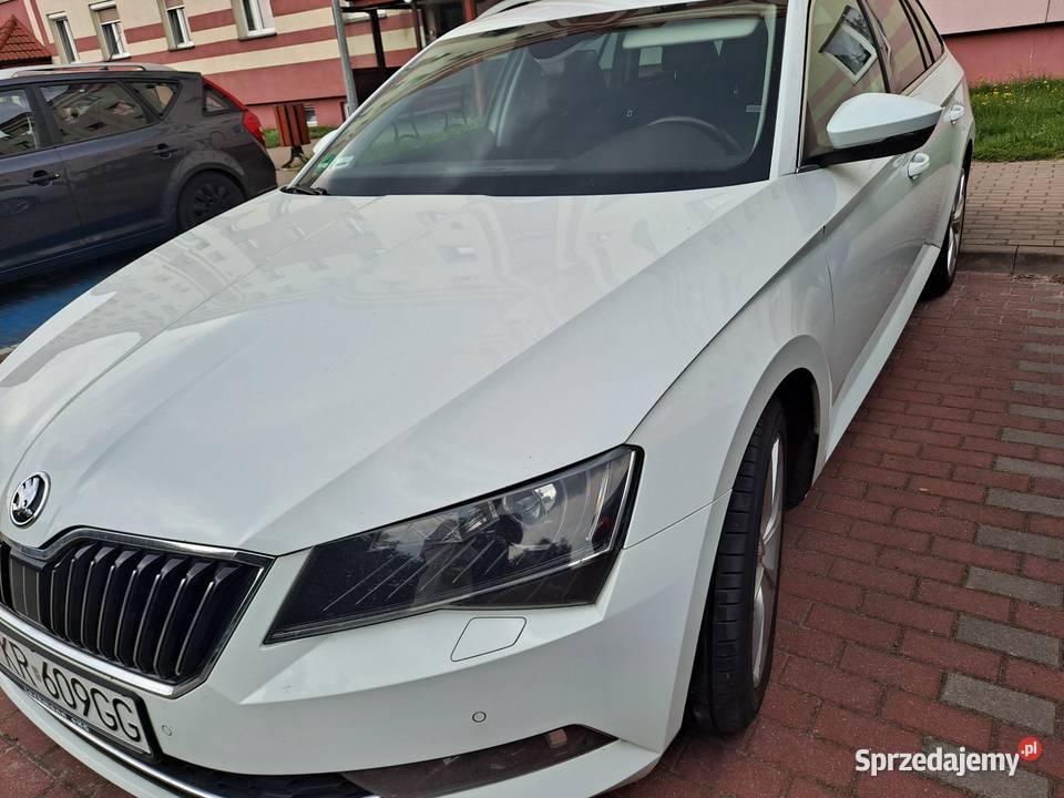 Sprzedam auto Skoda Superb3 20 tdi 150 2016r 302