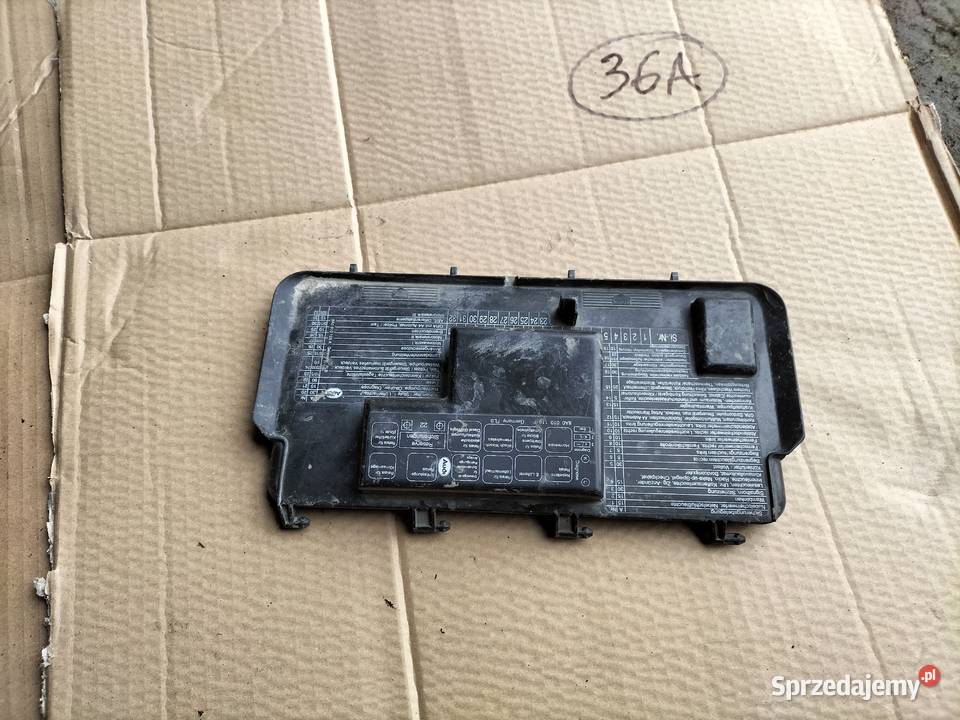 AUDI 80 B3 80B3 80B4 80 B4 OSŁONA KLAPKA