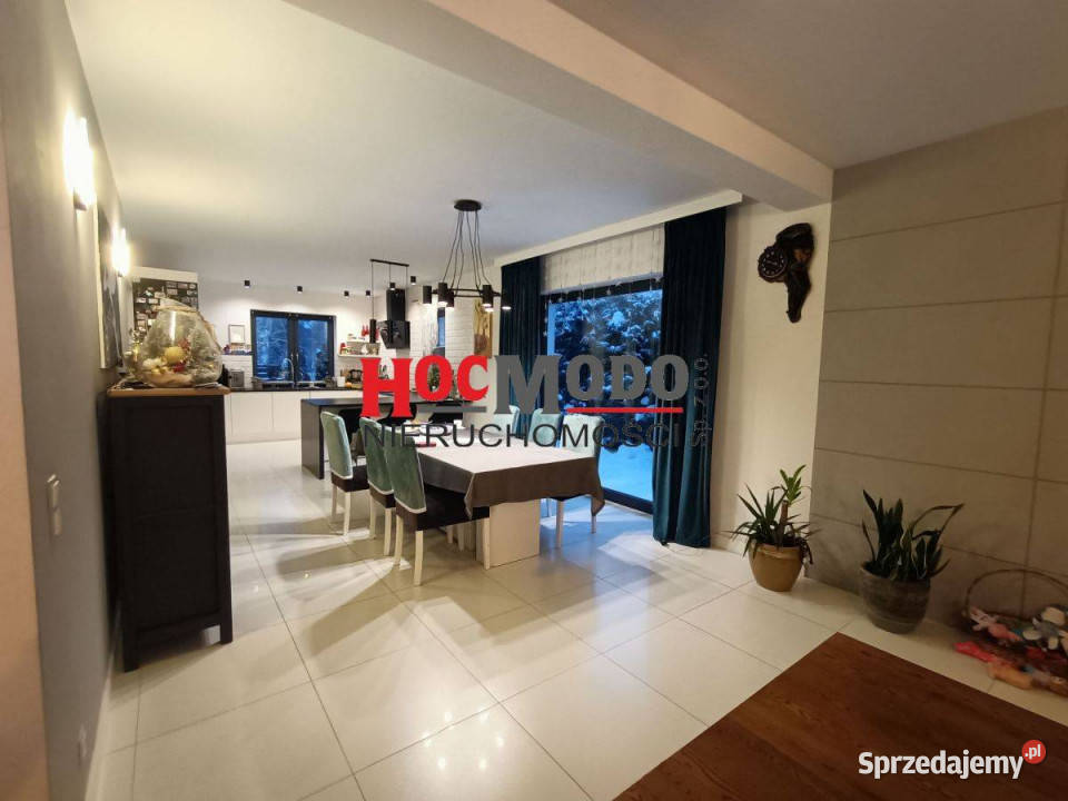 Nowoczesny dom z niezależnym lokalem użytkowym Jabłonna