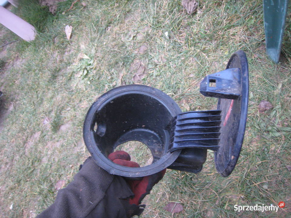 Klapka wlewu paliwa Ford mondeo mk2 granatowa Klapki wlewu paliwa małopolskie Kraków