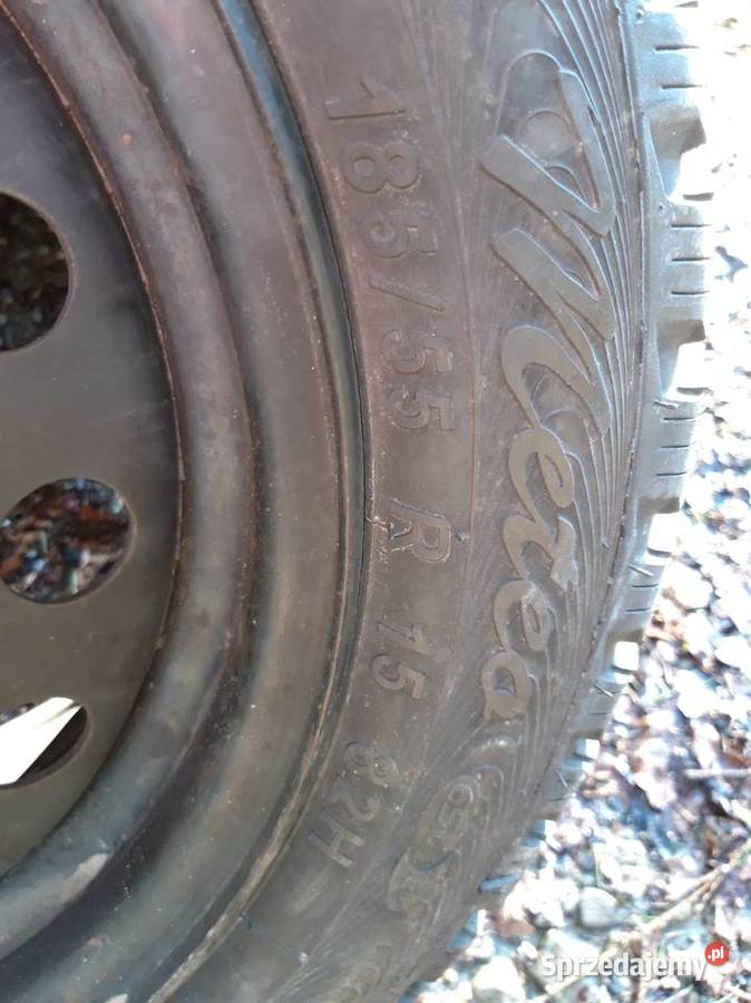 Opony R15 18555 z felgami Mrocza