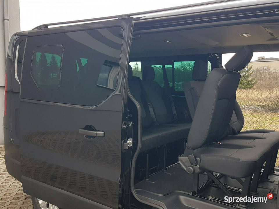 Renault Trafic 8 OSÓB 2xDRZWI BOCZNE PRZESUWNE Trafic śląskie Poręba