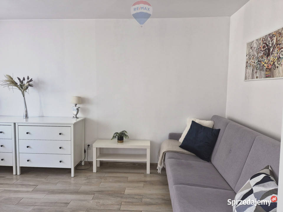 Funkcjonalne 2 pokoje z balkonem metra Warszawa sprzedam