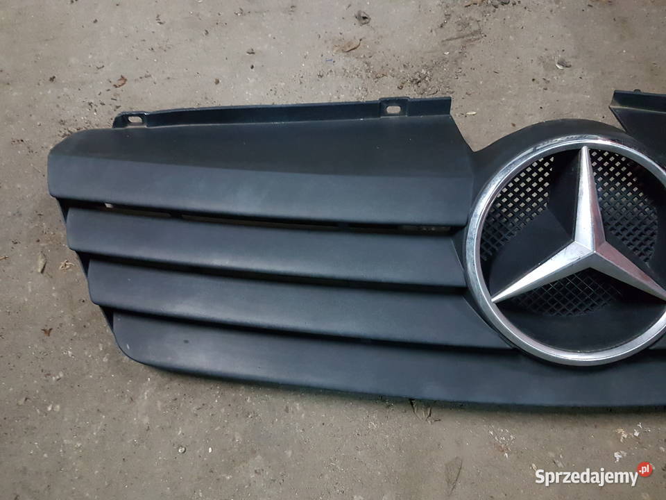 MERCEDES VANEO W414 ATRAPA GRILL ZNACZEK Karoseria Turek sprzedam