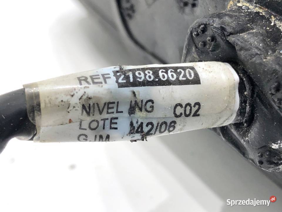 LUSTERKO PRAWY FORD S Hatchback 0614 Panther