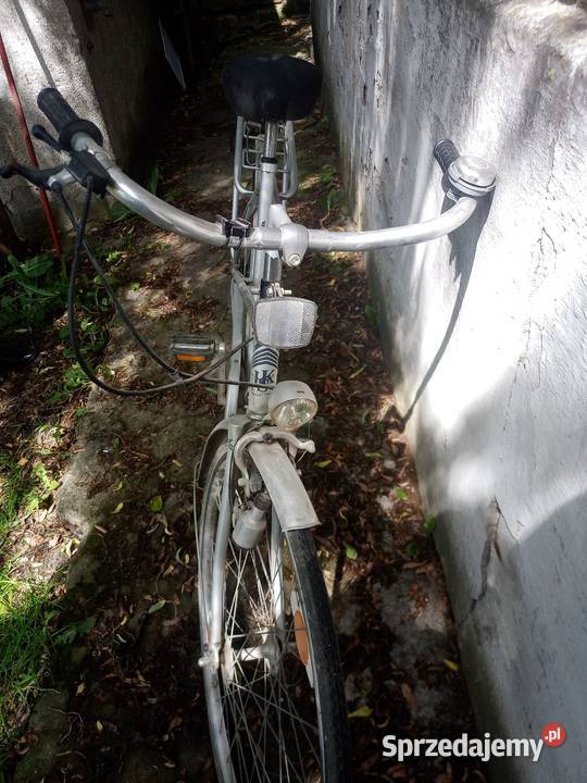 Sprzedam tanio stary rower damkę niemiecki