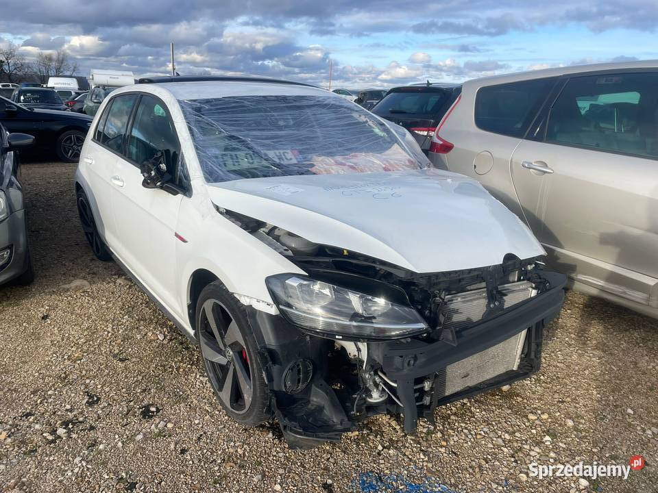 VOLKSWAGEN Golf VII 20 GTi 245 DSG7 FN053 pomorskie Gdańsk