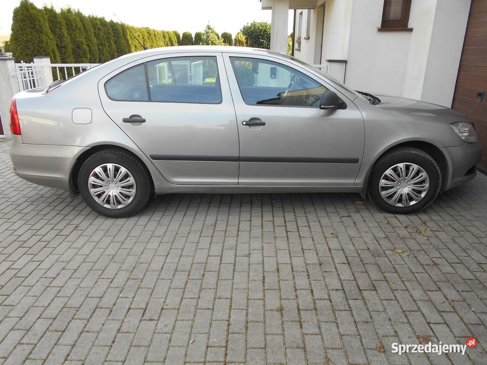 Skoda Octavia II FL Liftback MINT 16 MPI75kW Mosty