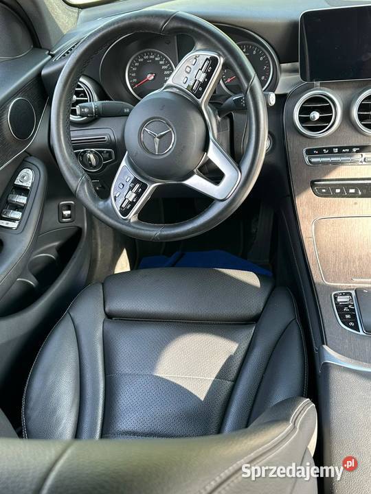 MercedesBenz GLC 200 4MATIC SUV 2020r serwisowany w ASO Motoryzacja Sopot