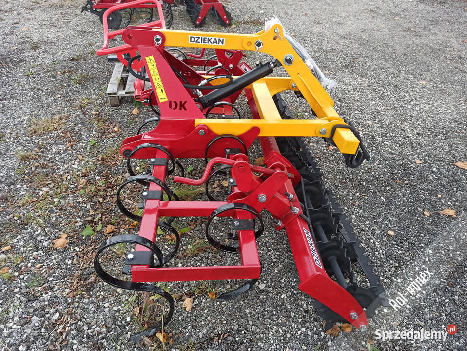 Lekki agregat siewny Wał strunowy Dziekan jaguar Łagów