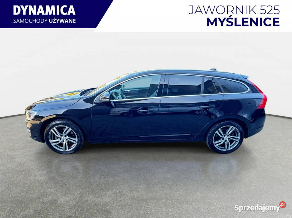 Volvo V60 20 D4 190 automat 2017 r HAK przebieg światła LED Myślenice