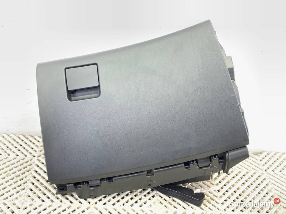 SCHOWEK PASAŻERA OPEL INSIGNIA A Hatchback 0817 sprzedam