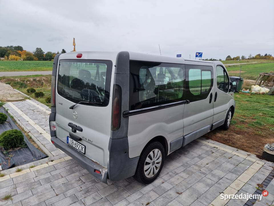 Vivaro L2H1 2005r lubelskie Lublin