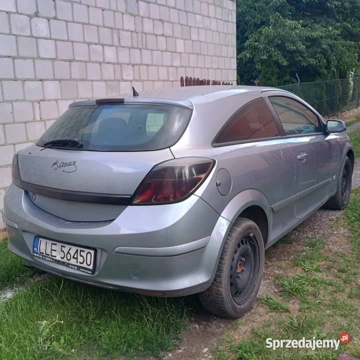Opel Astra GTC 16 Benzyna 2005 Astra Bychawa