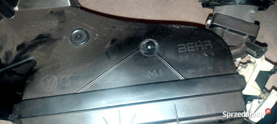 Nagrzewnica powietrza Audi A4B5 18b 125 z 1999r ogrzewanie Ogrzewanie, wentylacja i klimatyzacja łódzkie Radomsko