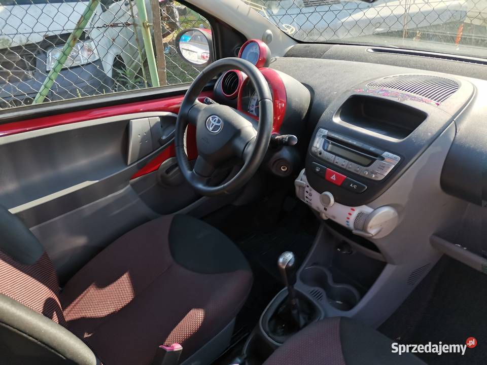 Toyota Aygo z klimatyzacja limitowana wersja manualna Micra małopolskie Tarnów