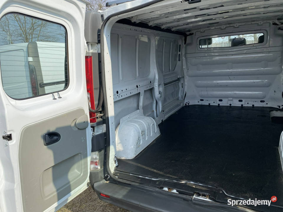 Renault Trafic MAXI DLUGI klima zadbany podgrzewane fotele Poznań sprzedam