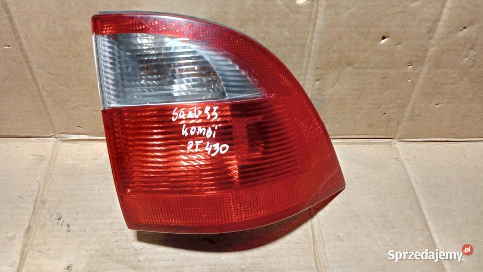 SAAB 95 KOMBI LAMPA TYŁ PRAWA Zbierkowo