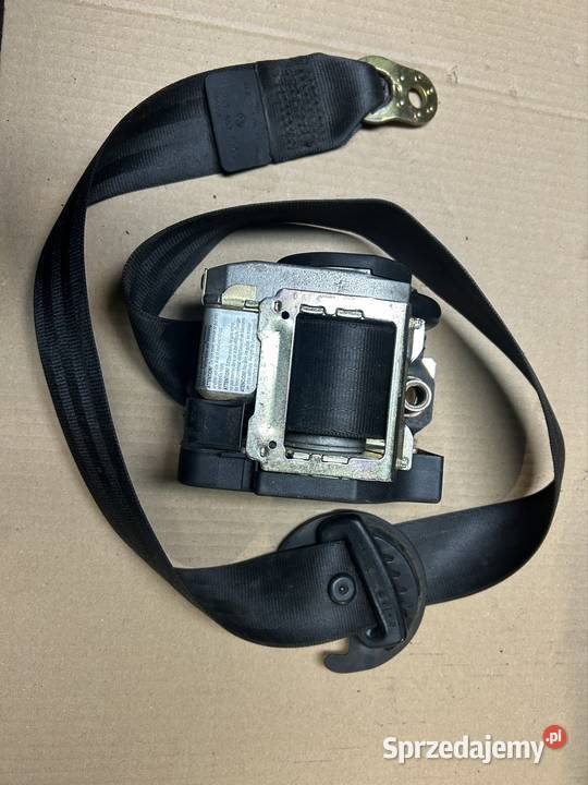 Pas bezpieczeństwa prawy przód Passat b5 b5 fl Pozostałe