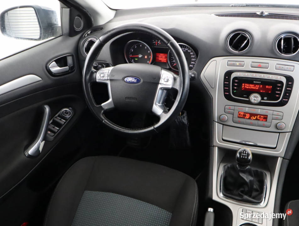 Ford Mondeo 16i 16V relingi dachowe Mondeo Bielany Wrocławskie sprzedam