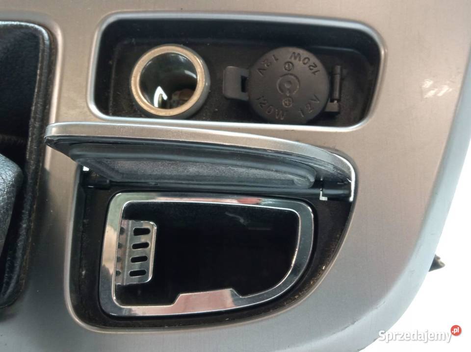 OSŁONA RAMKA LEWARKA Kia Carnival II 20062014 Rok produkcji 2007 Osłony i zaślepki