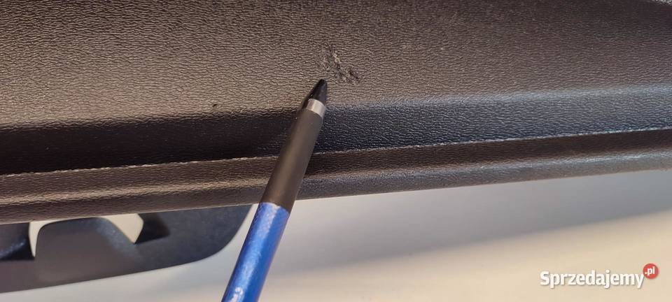 VOLVO XC40 OSŁONA SŁUPKA PRAWY TYŁ 32244155 osobowe