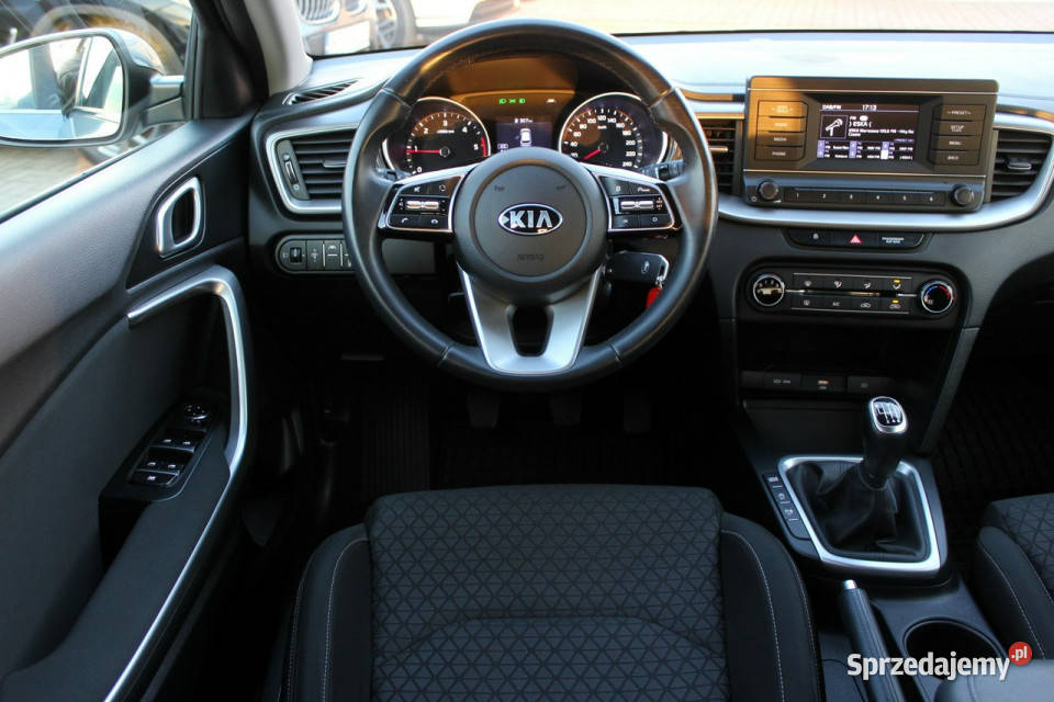Kia Ceed FV23 SalonPL 16CRDi 136 Rej2022 relingi dachowe Sokołów sprzedam
