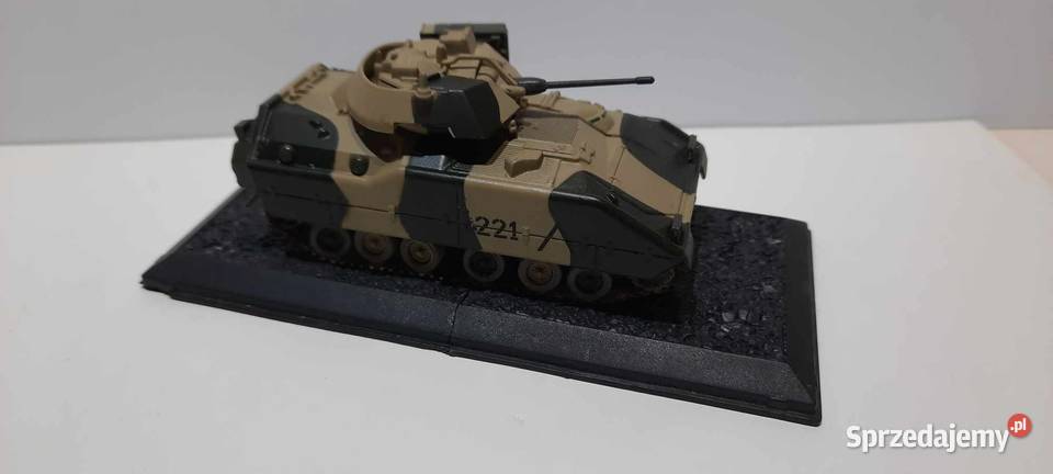 model M2 Bradley1991 1x72 K13 25 Modelarstwo Warszawa