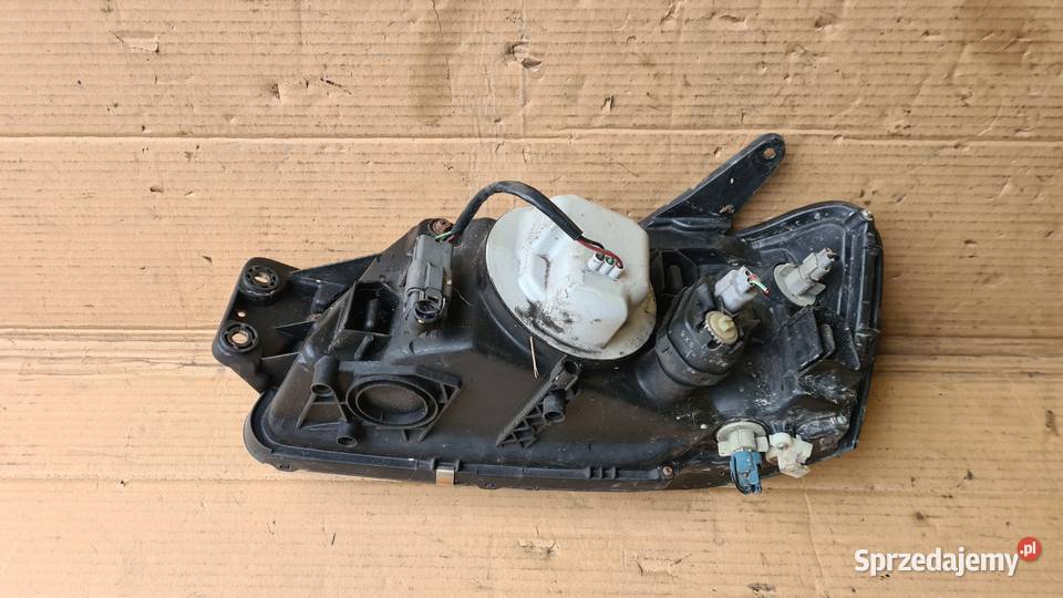 Subaru Legacy 3 BH5 lampa lampy reflektory przód osobowe Legnica