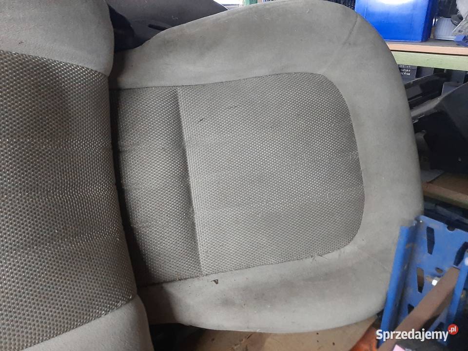 Fiat Linea Prawy fotel pasażera z AIRBAG Ksawerów