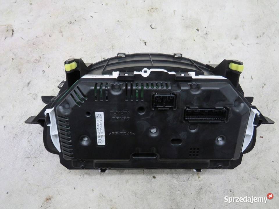 LICZNIK AURIS II 14 D4D 838000ZU90 sprzedam