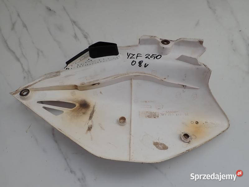 PLASTIKI TYŁ OSŁONY OWIEWKI POD SIEDZENIE YAMAHA Motoryzacja Strzelce Krajeńskie