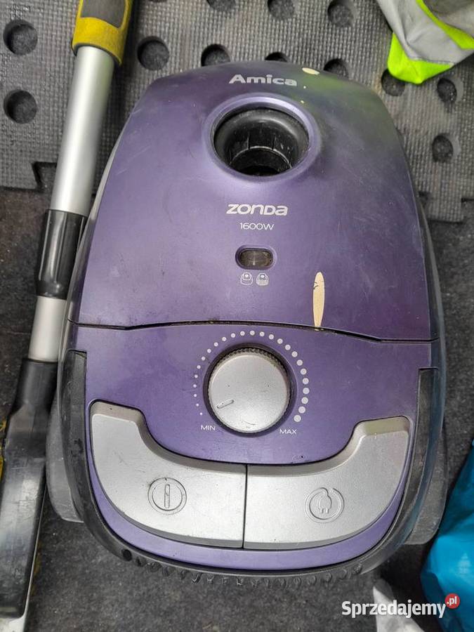 Mały Odkurzacz AMICA VP 1041