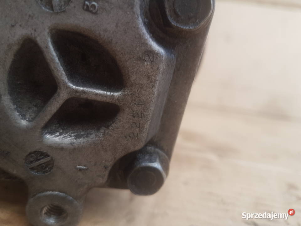 Suzuki Liana pompa hydrauliczna układu Legnica