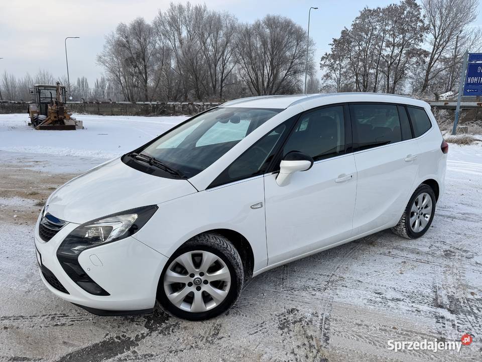 Opel Zafira 20 DIESEL Klimatronik WEBASTO Ledy automatyczna Konin sprzedam