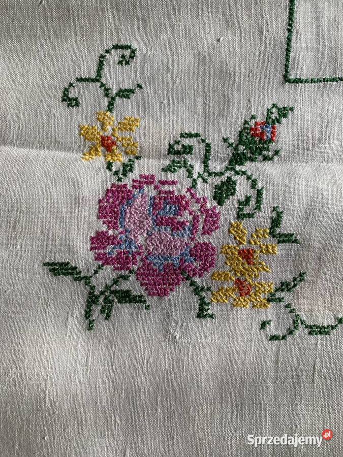 Obrus wyszywany 130X155 Katowice