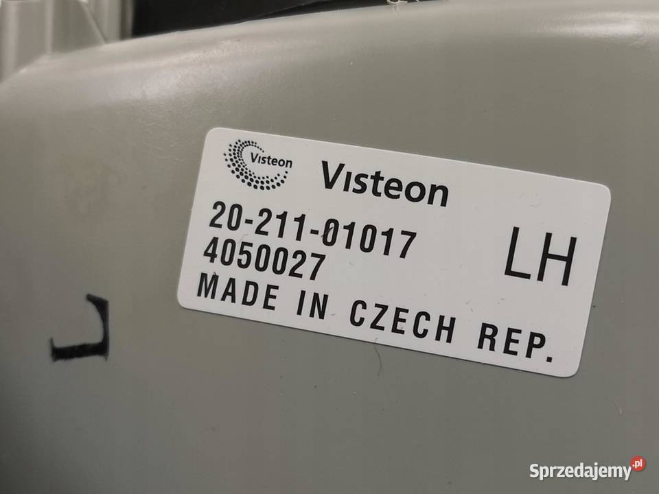 LAMPA LEWY TYŁ VW GOLF V 20032009 NOWA HELLA osobowe